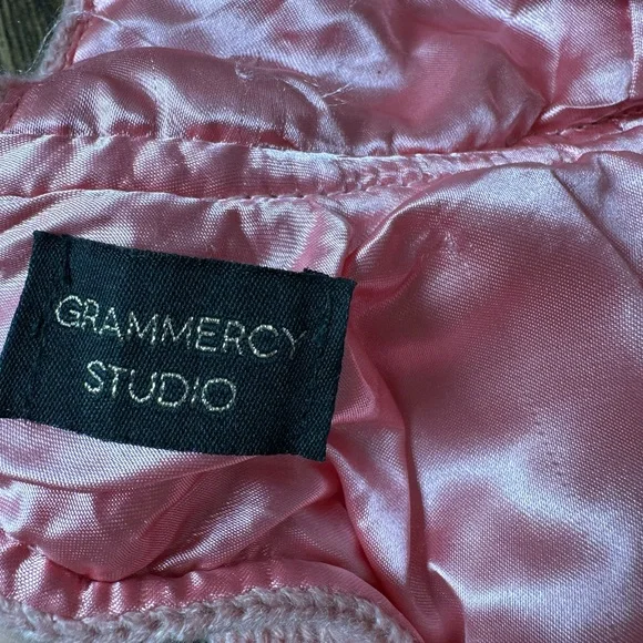 Adorable Pink Knit Pig with hat custom for pet - Picture 4 of 5